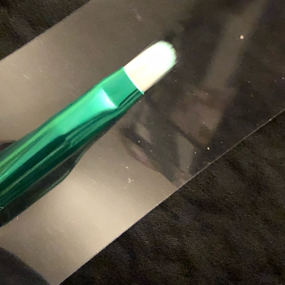 Lip Brush - Picture 4 of 6